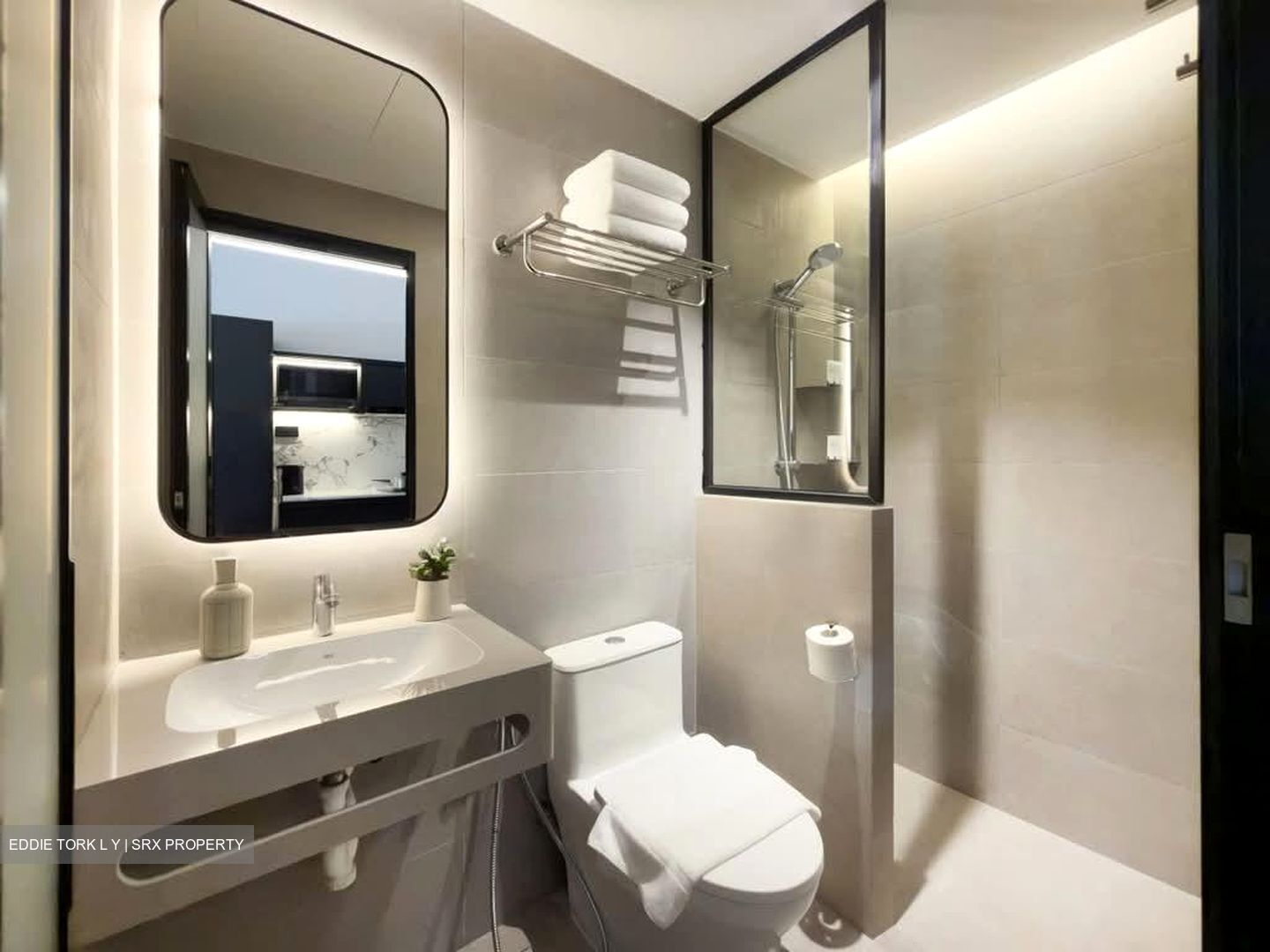 Jalan Loyang Besar (D17), Condominium #606354501